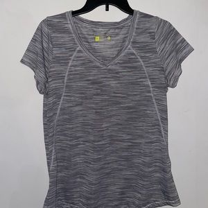 Women’s Workout Top